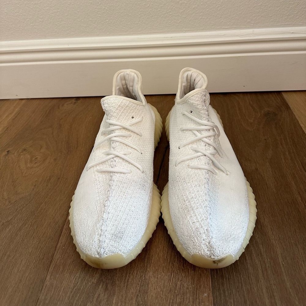 White Yeezy Boost 350 V2 Cream White